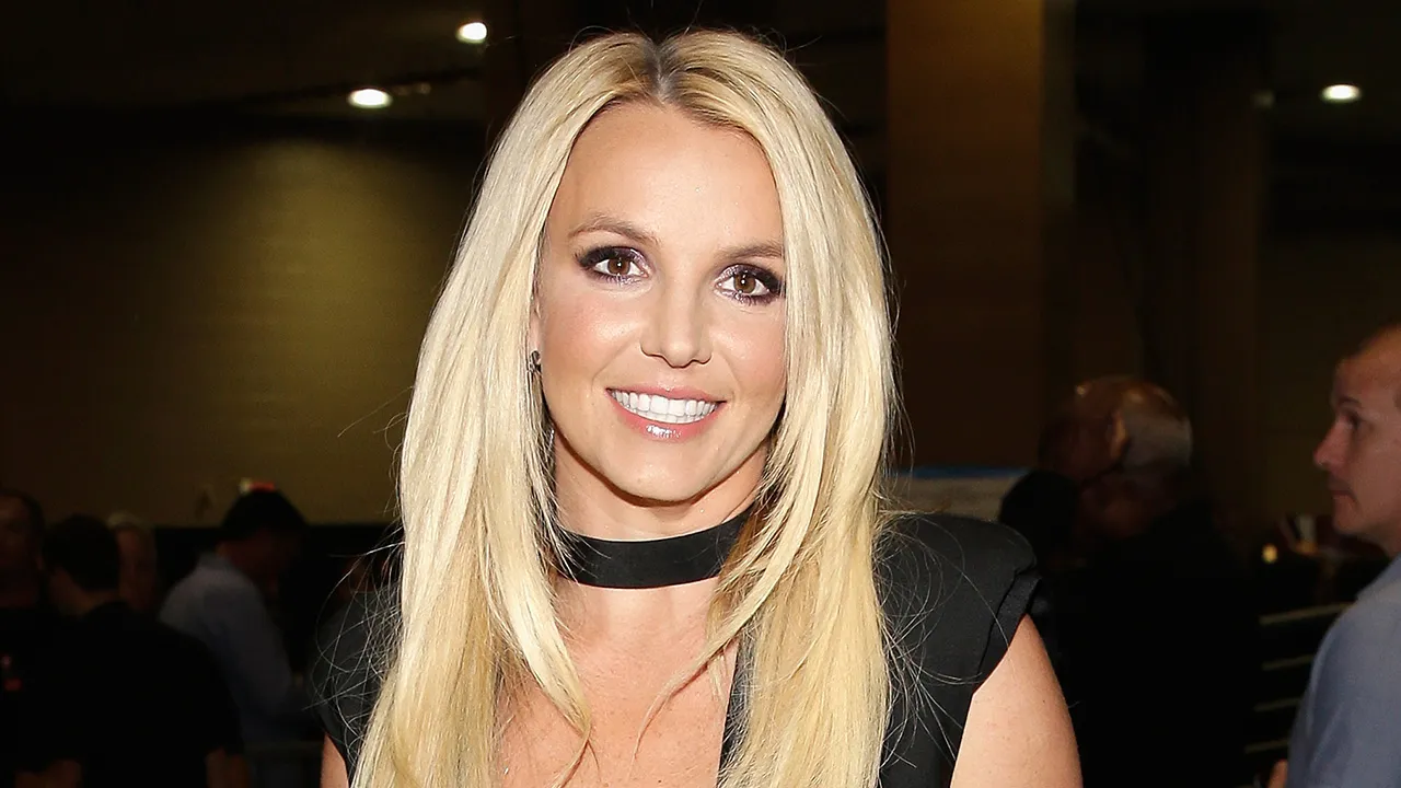 Britney Spears Would Have a ‘Hard’ Time Making a Music Comeback Amid Concerning Social Media Activity, Source Claims