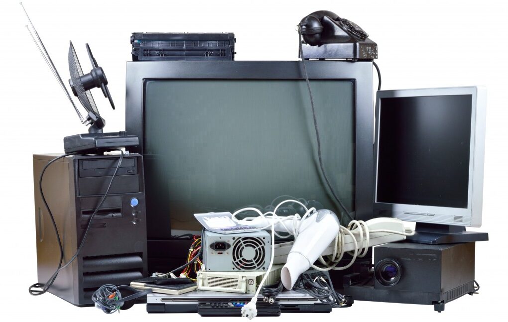 The Aussie business transforming unwanted electronic devices into food for those in need