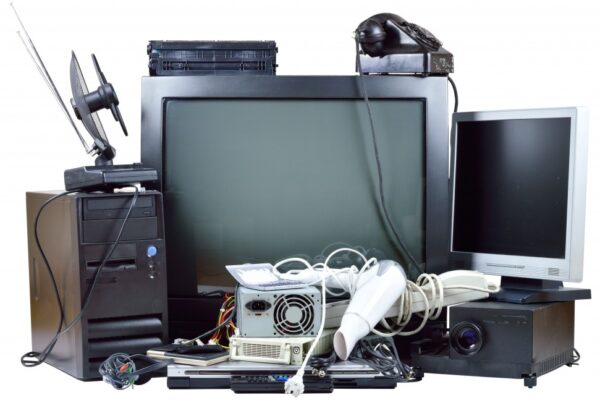 The Aussie business transforming unwanted electronic devices into food for those in need