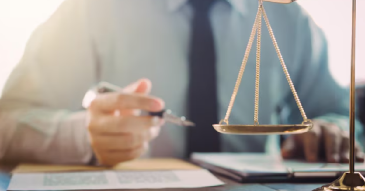 Common Legal Issues Addressed by Business Attorneys
